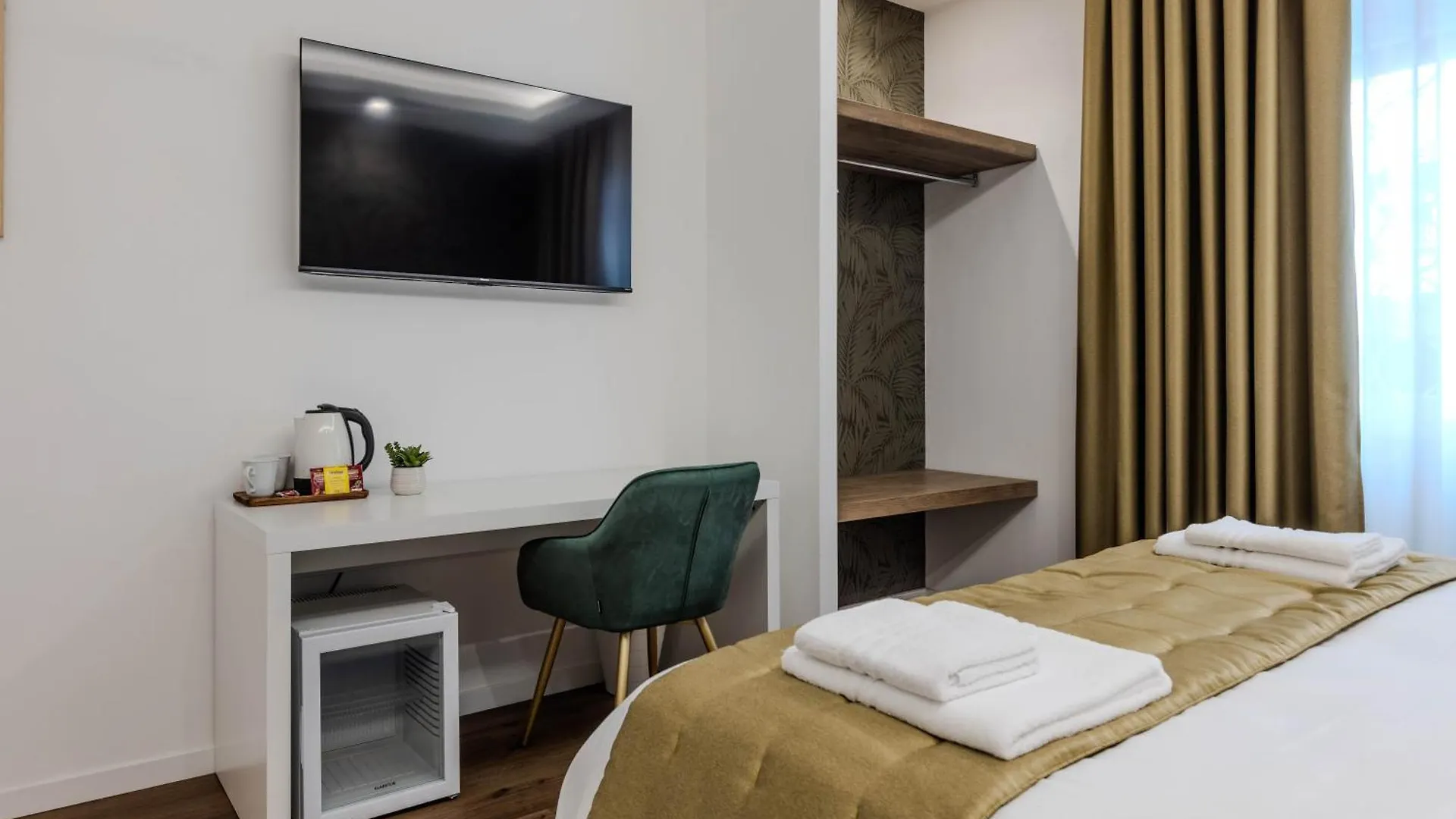 G Marconi Rooms & Suites Rome Guest house