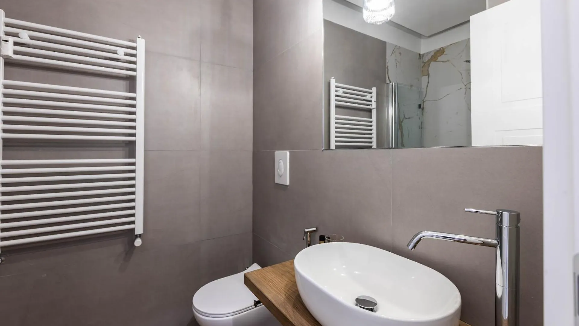 G Marconi Rooms & Suites Rome Guest house